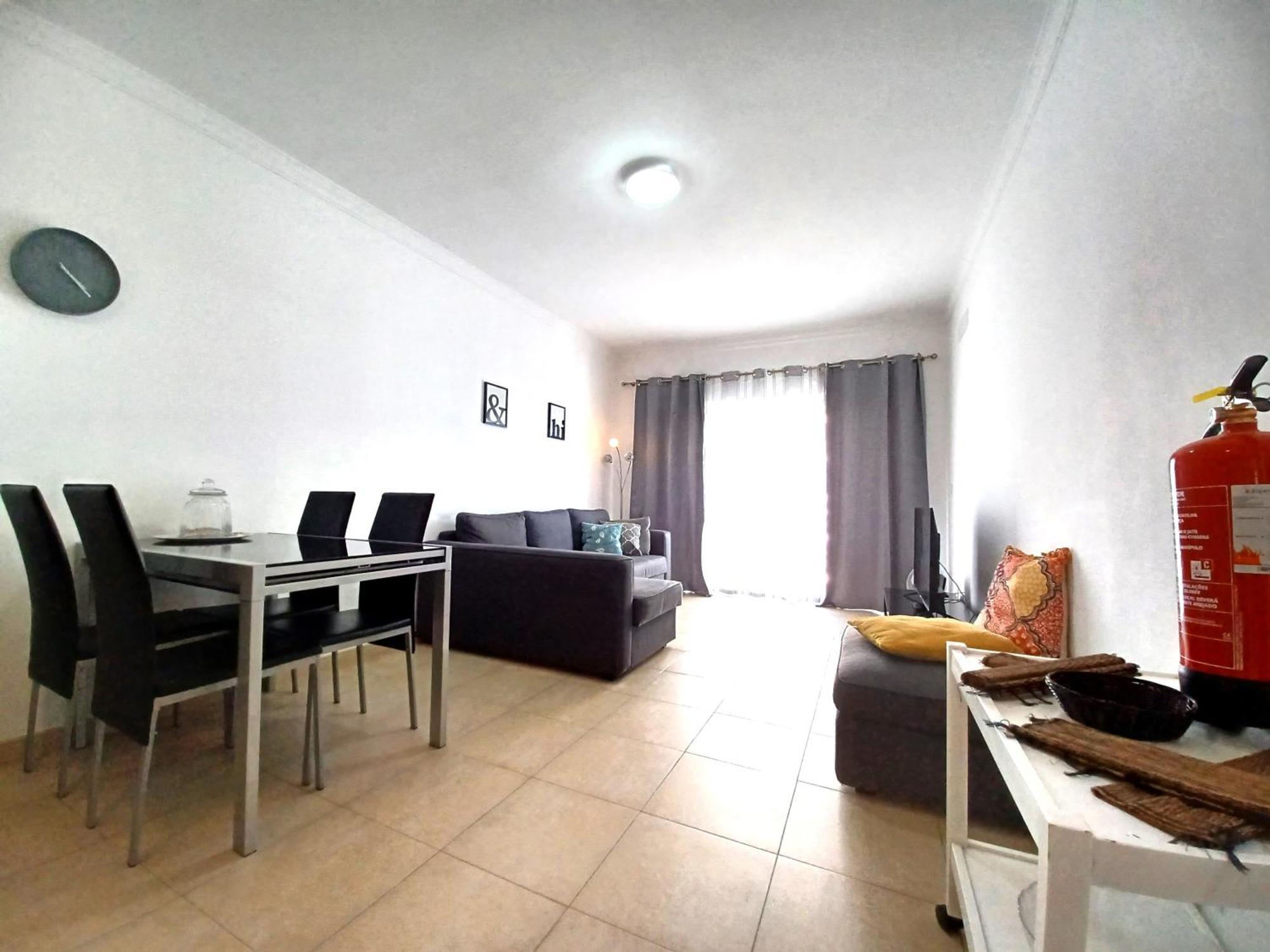 Edificio Lumina Sunshine Beach Apartment Portimao Exterior photo